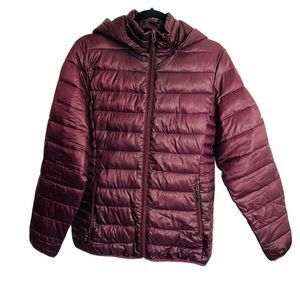 Ultimate Terrain purple puffer jacket size medium